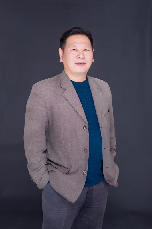 刘刚_副本.jpg